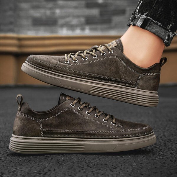 2025 New Men's Casual Work Shoes All-Match Sports Leather Shoes